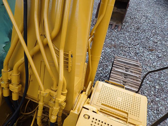 Used 2003 CAT 330CL Hydraulic Excavator