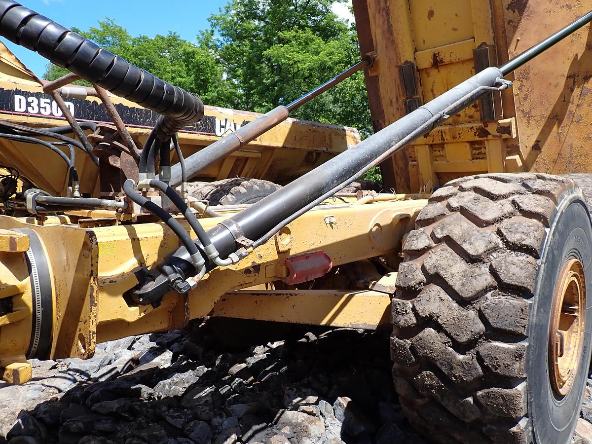 Used 2013 CAT 740B Articulated Haul Truck