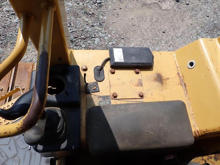 Used 2005 CAT D5G LGP