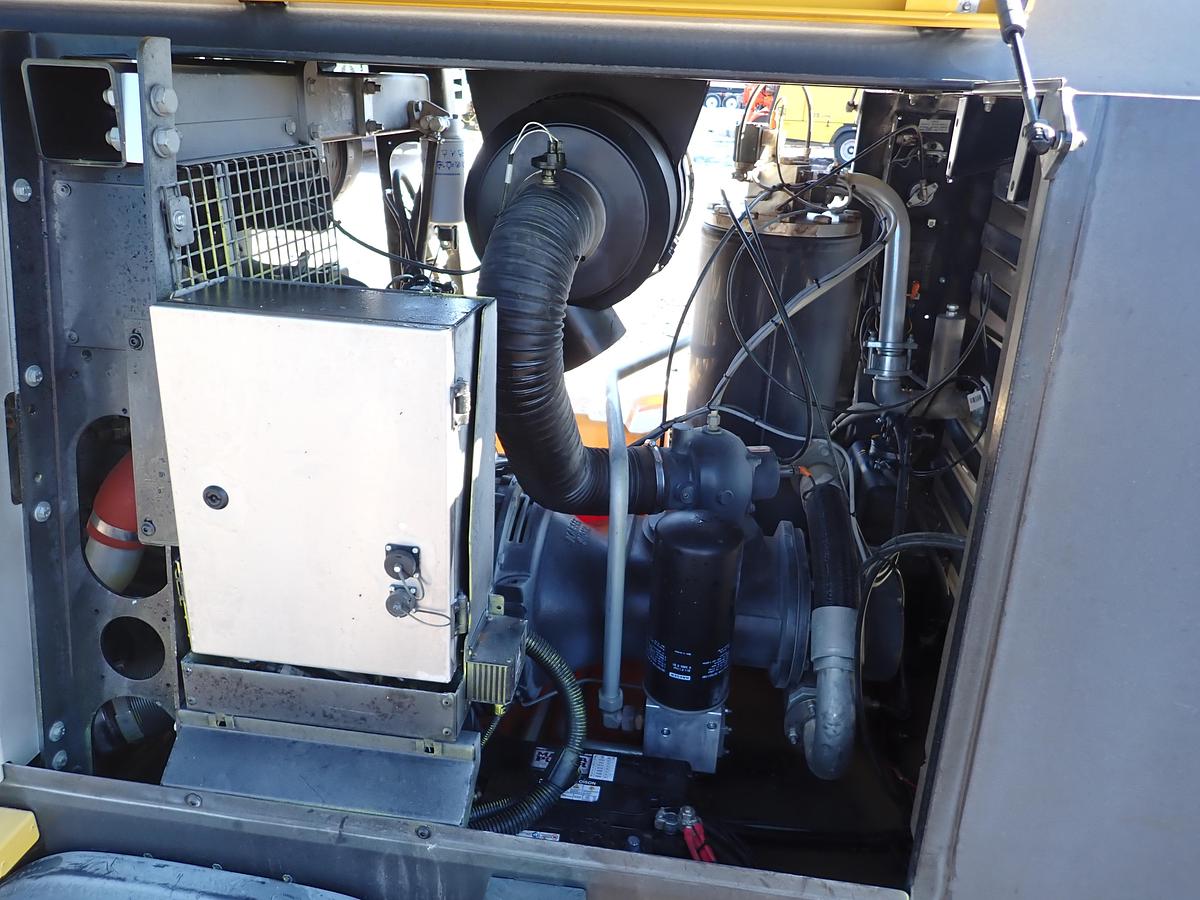 Used 2022 Kaeser M118 Mobilair 405 CFM Air Compressor 