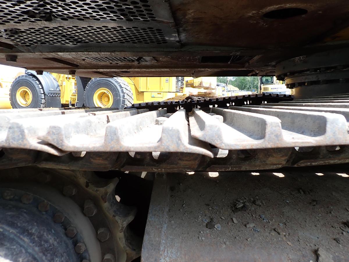 Used 2004 John Deere 330C LC Hydraulic Excavator