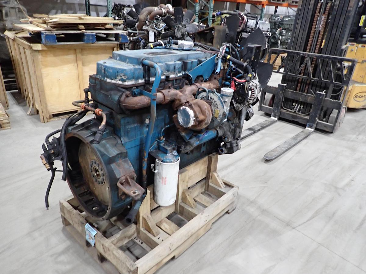 Used 2000 International DT530E Diesel Engine LOW MILES!