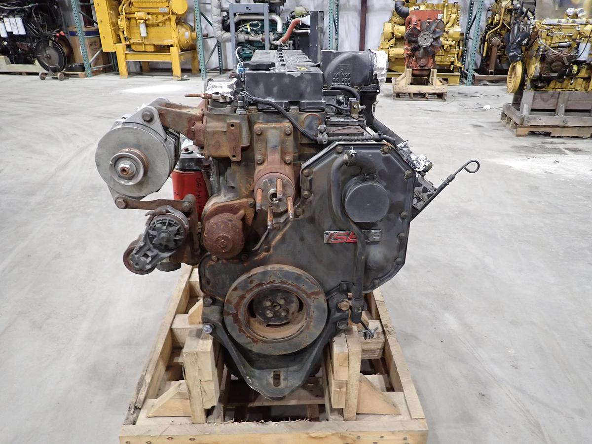 Used 2000 Cummins ISB 5.9 Turbo Diesel Engine CM550