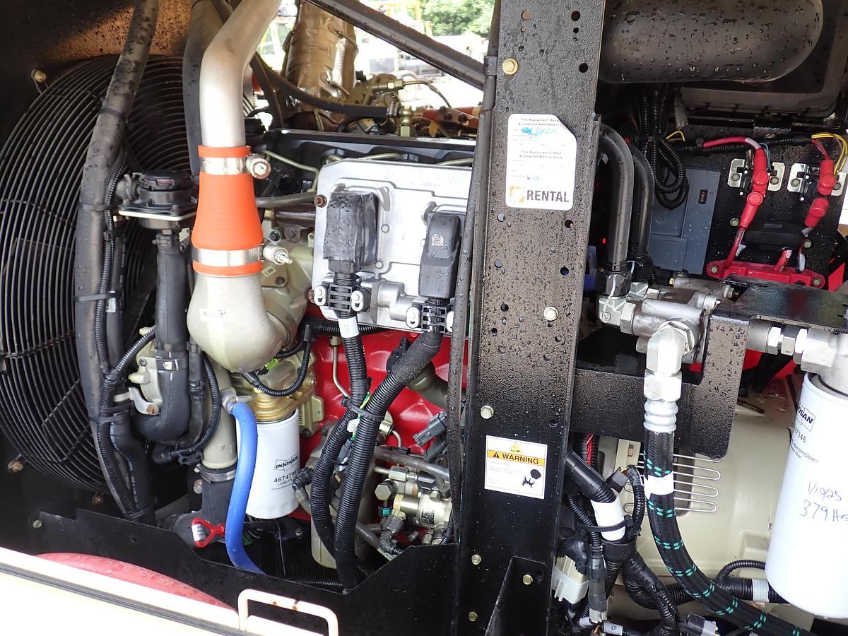 Used 2023 Doosan P425/HP375 Air Compressor 409 HOURS!