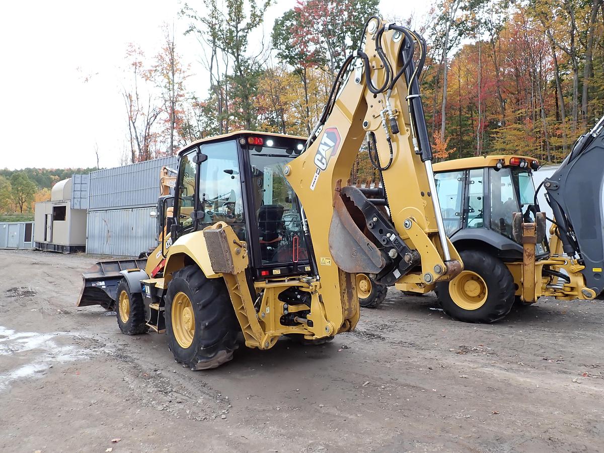 Used 2022 CAT 420 XE Backhoe Loader 