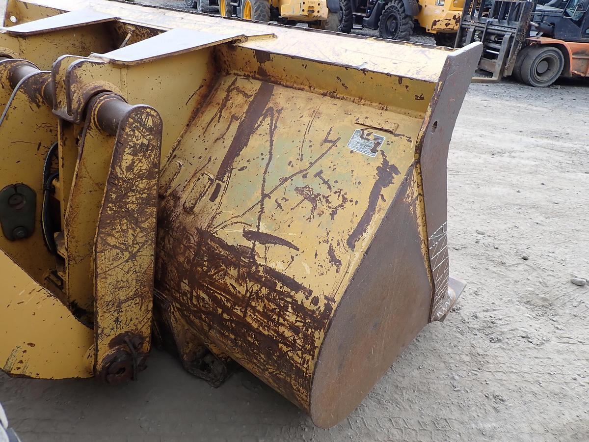 Used 2001 John Deere 624H Wheel Loader