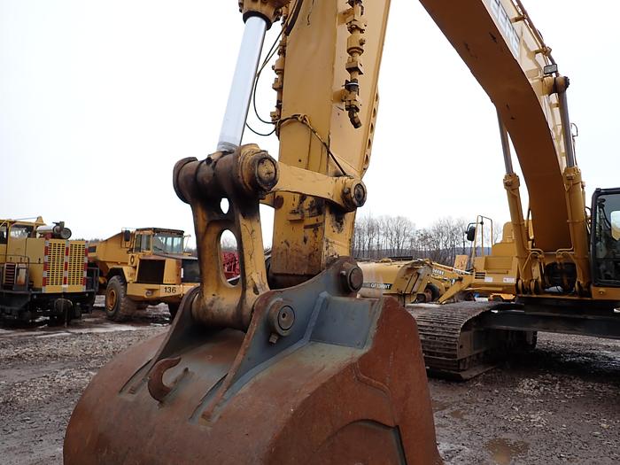 Used 2004 John Deere 600C LC Excavator