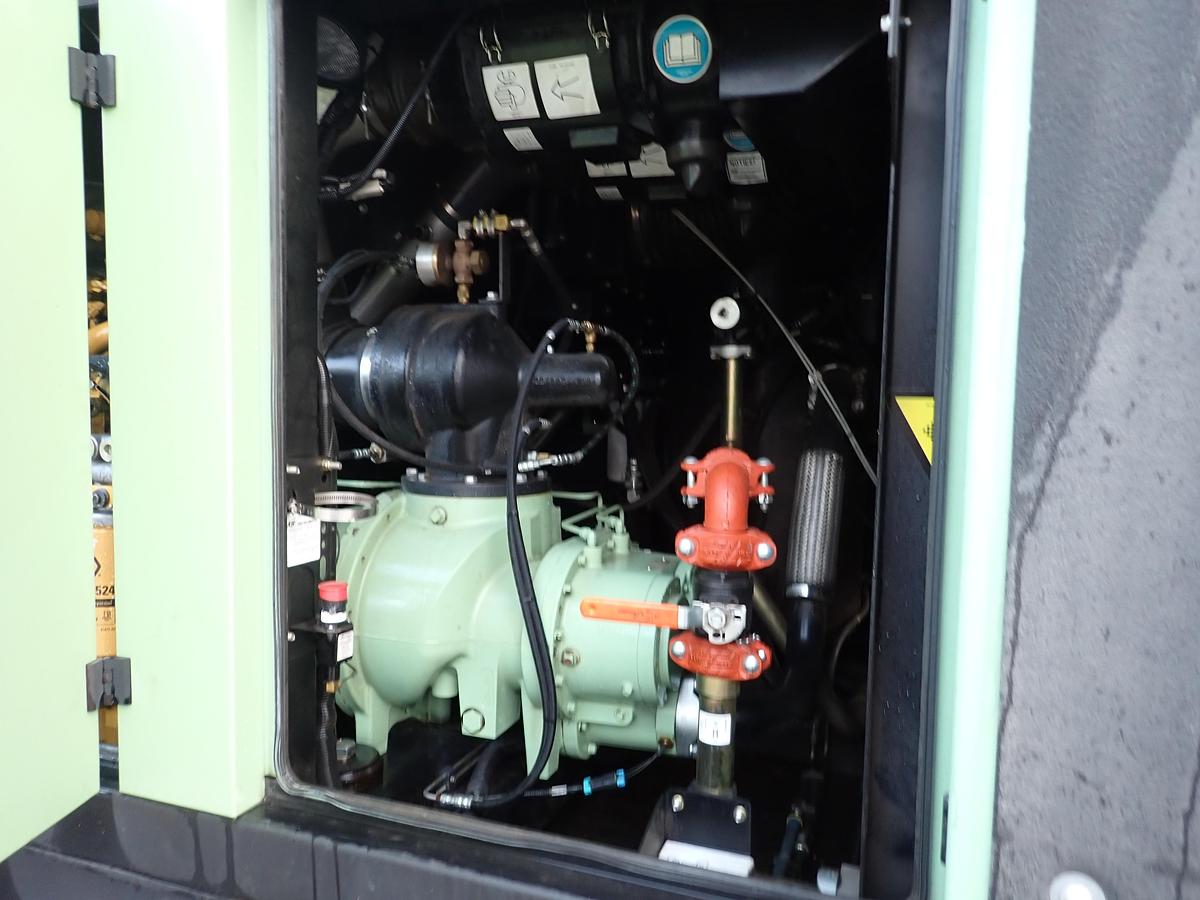 Used 2015 Sullair 900CH/AFDTQ-CA4 900 CFM Air Compressor