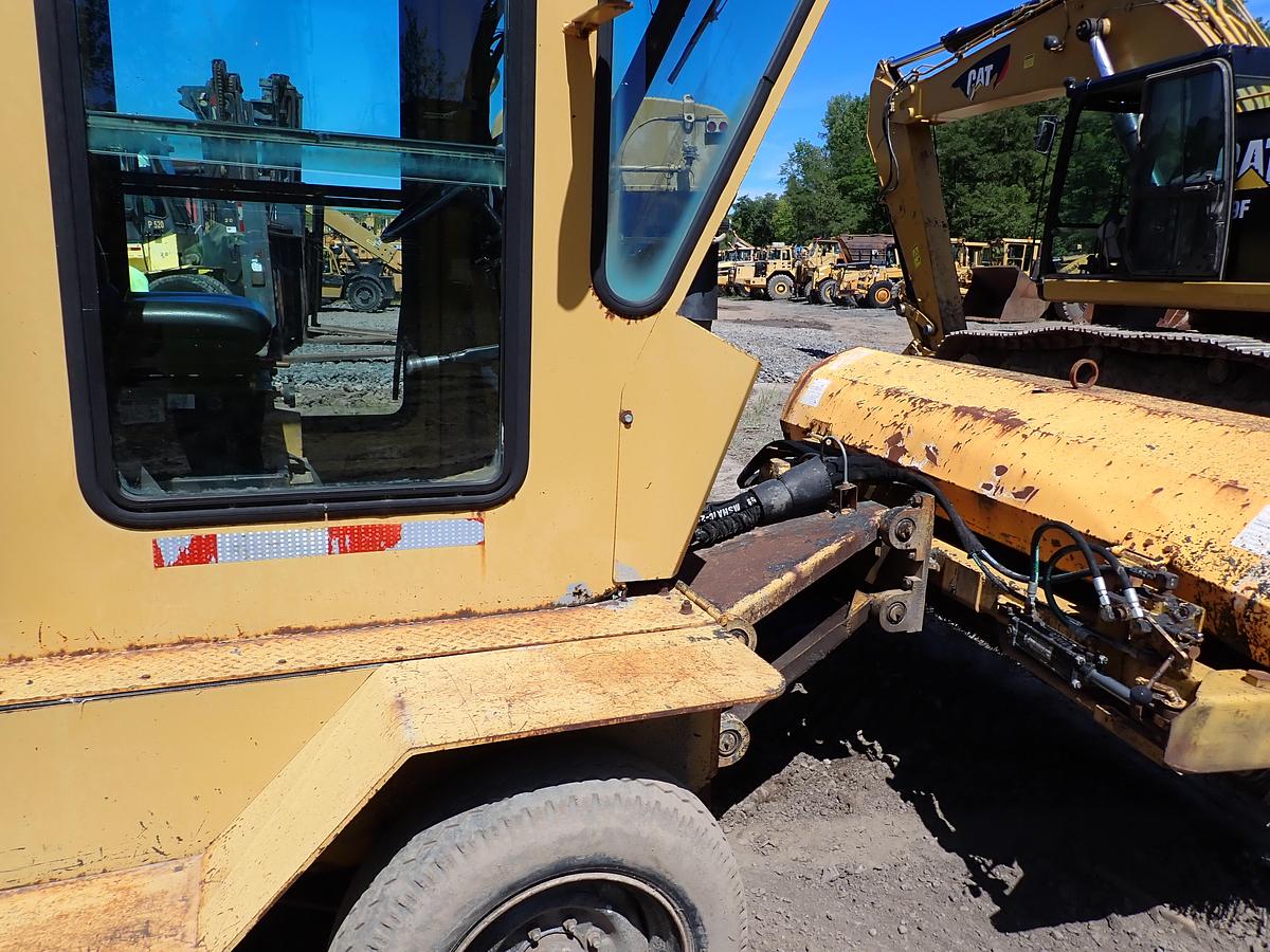 Used 2001 Rosco Challenger II