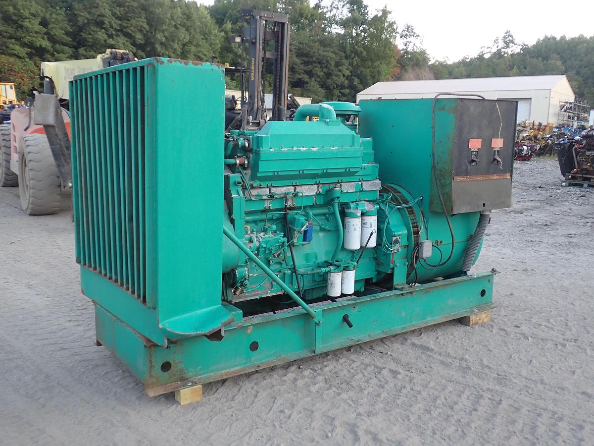 Used 1986 Onan 400.0DFN 400 KW STANDBY Generator
