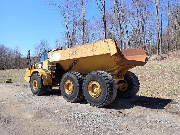 Used 2014 CAT 740B