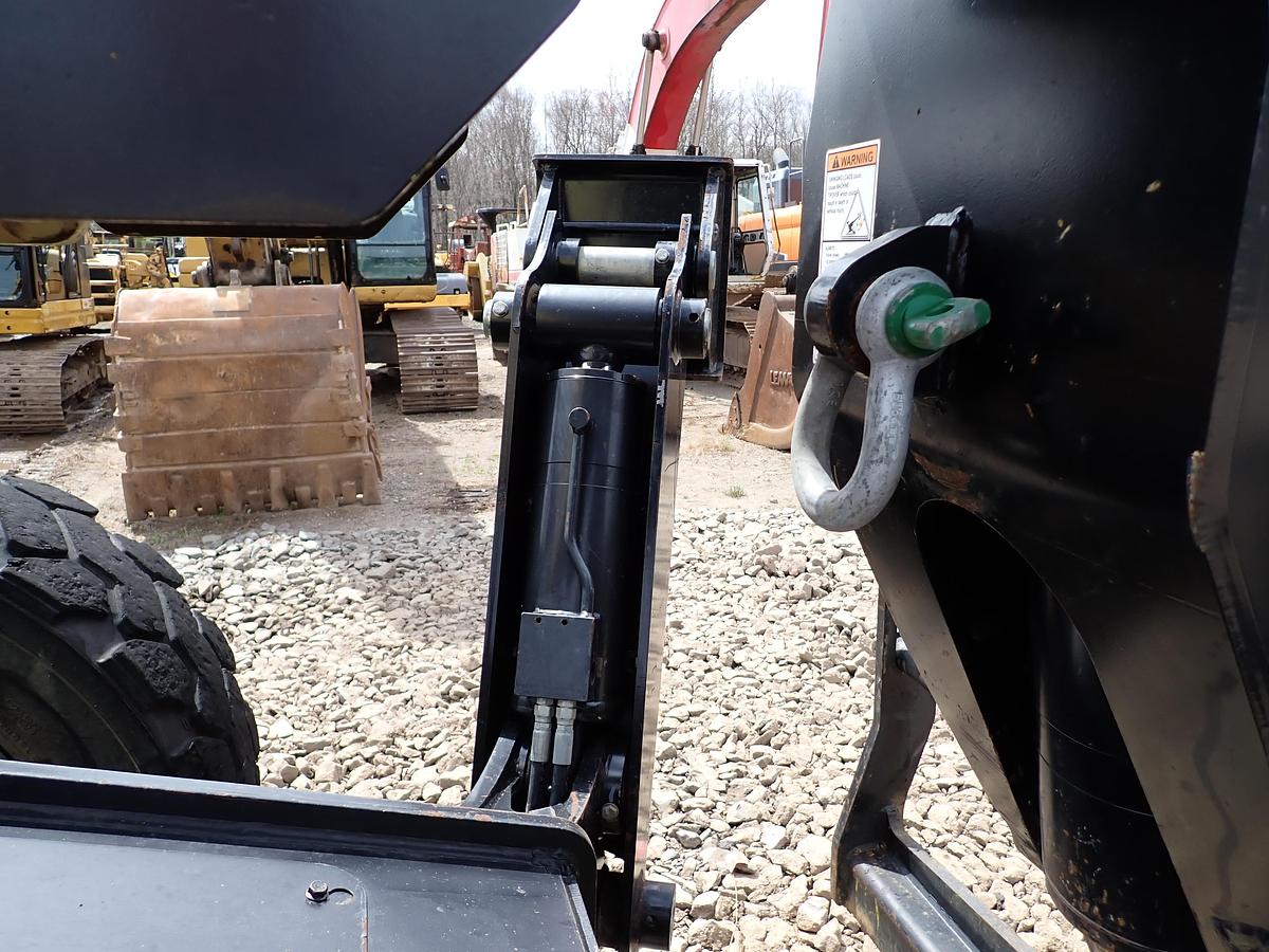 Used 2019 JLG 1255 12K Telehandler