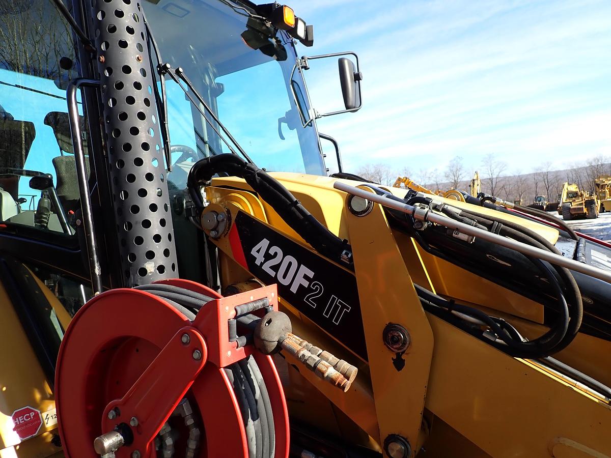 Used 2018 CAT 420F2 IT Loader Backhoe HYDRAULIC THUMB!