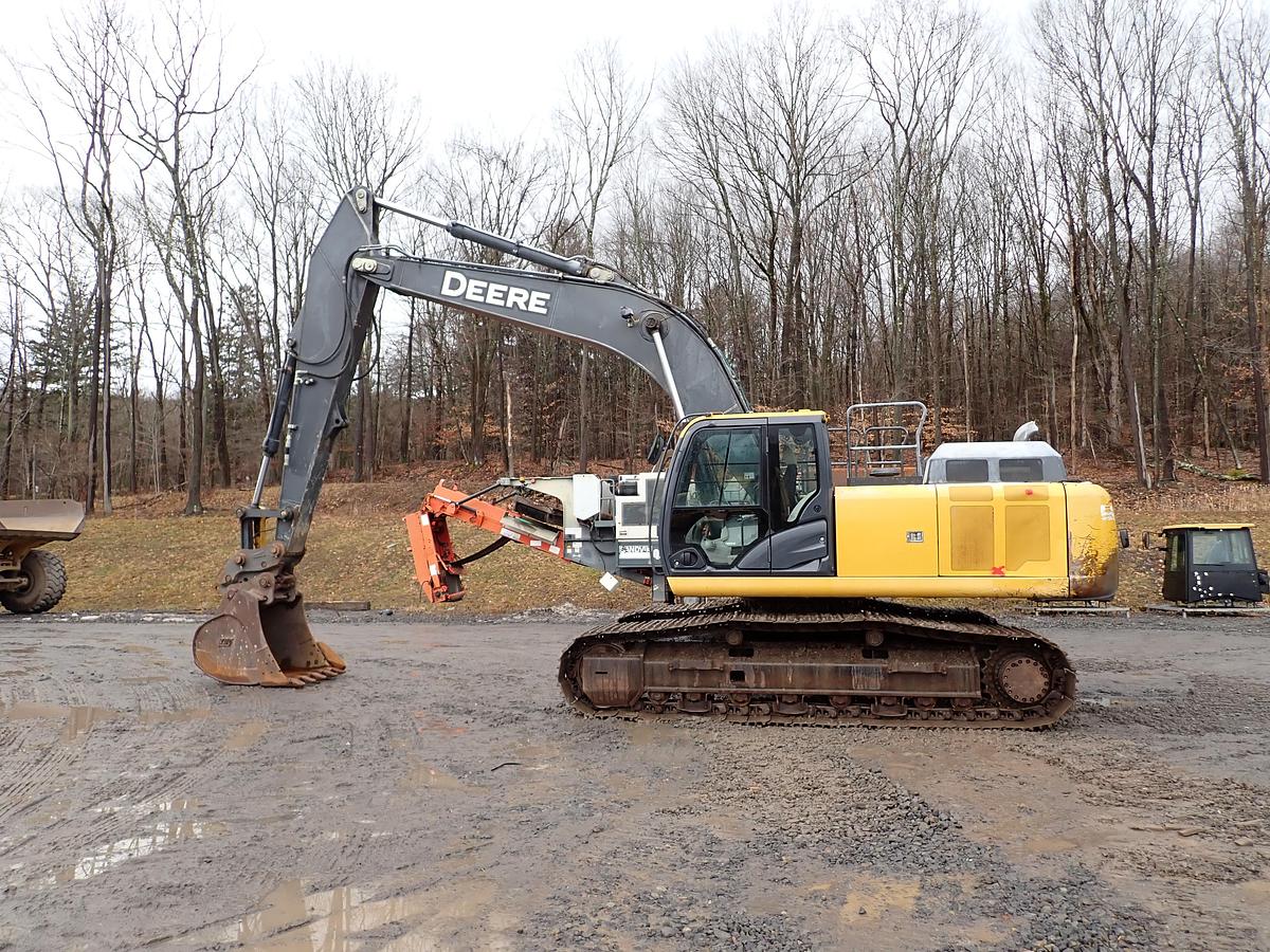 Used 2020 John Deere 300G LC Hydraulic Excavator