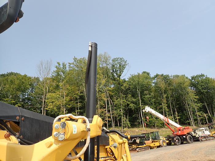 Used 2015 CAT 120M2 AWD