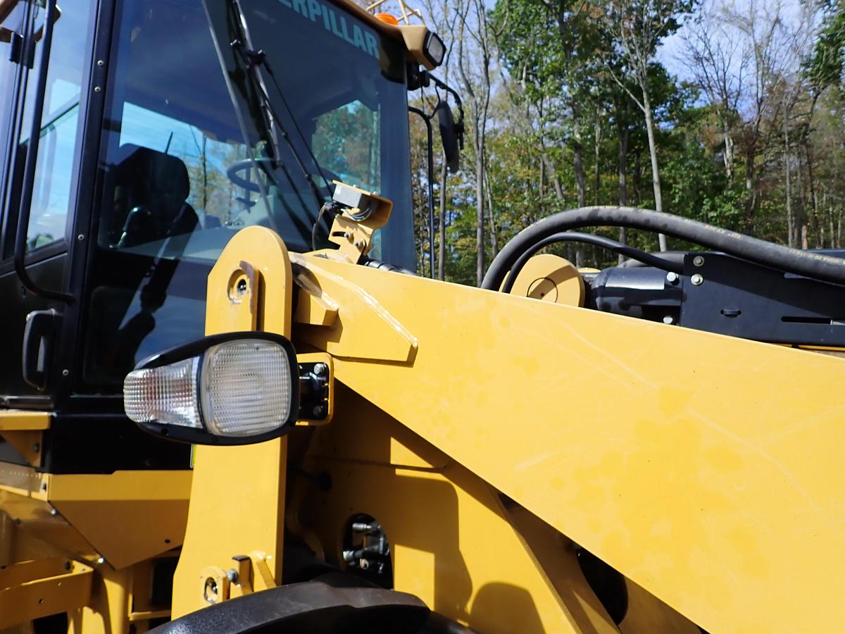 Used 2011 CAT 928HZ Wheel Loader 6000 HOURS! QUICK COUPLER