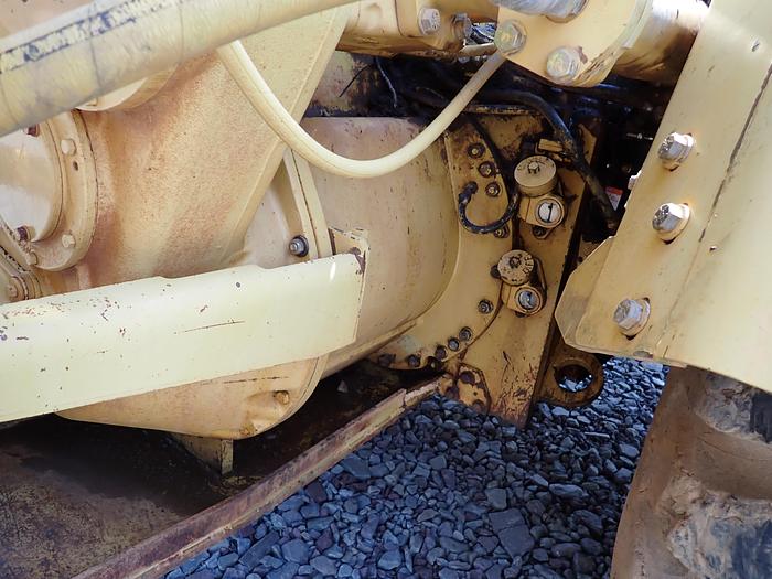Used 2001 CAT 621G Motor Scraper