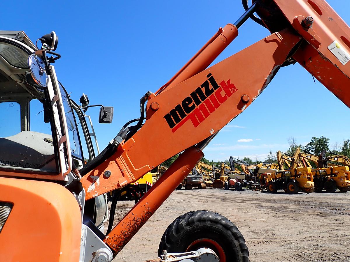 Used 2018 Menzi Muck A91