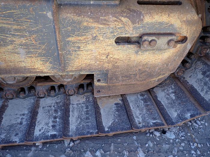 Used 2019 Case 2050M LGP