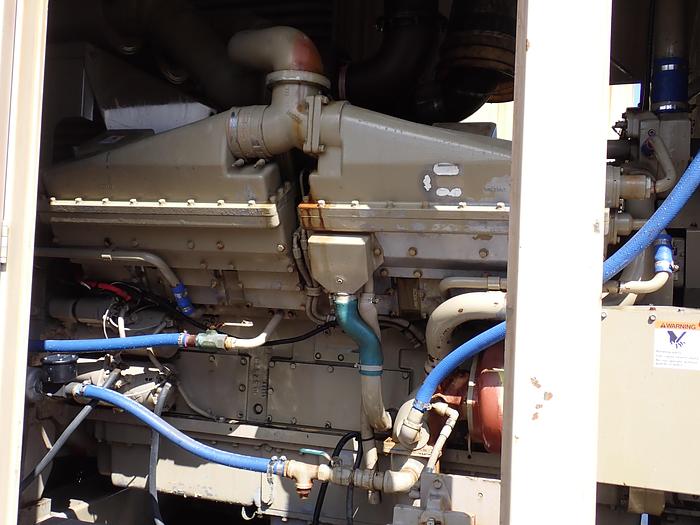 Used 1990 Cummins KTA38-G1 650 KW Generator Set CONTINUOUS DUTY