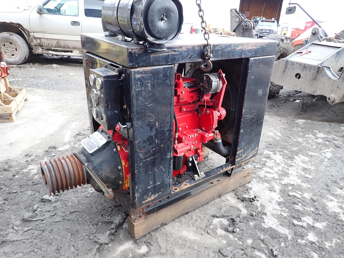 Used 1999 John Deere 4045TF250 Diesel Engine POWER UNIT w/ PTO CLUTCH