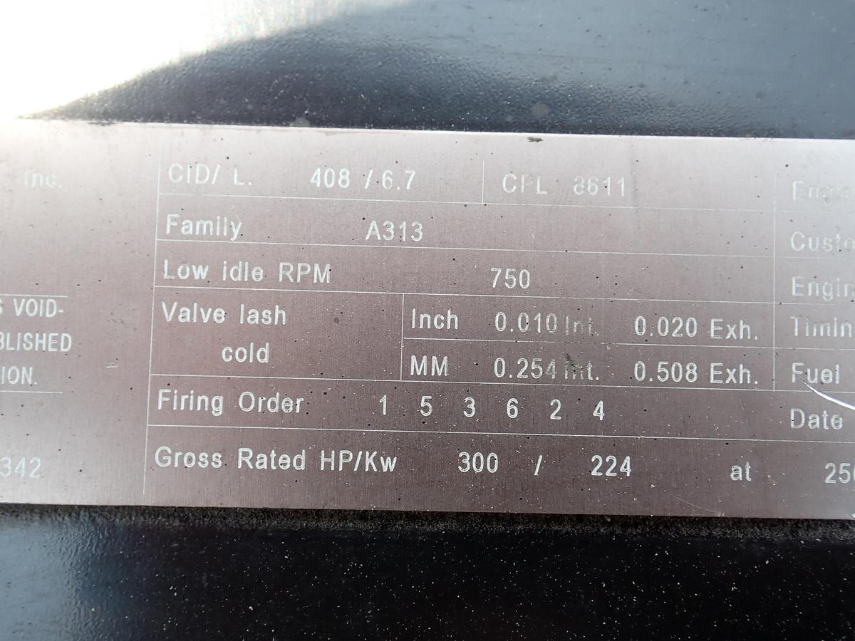 2011 Cummins QSB 6.7 Diesel Engine UNUSED! CPL 8611 300 HP