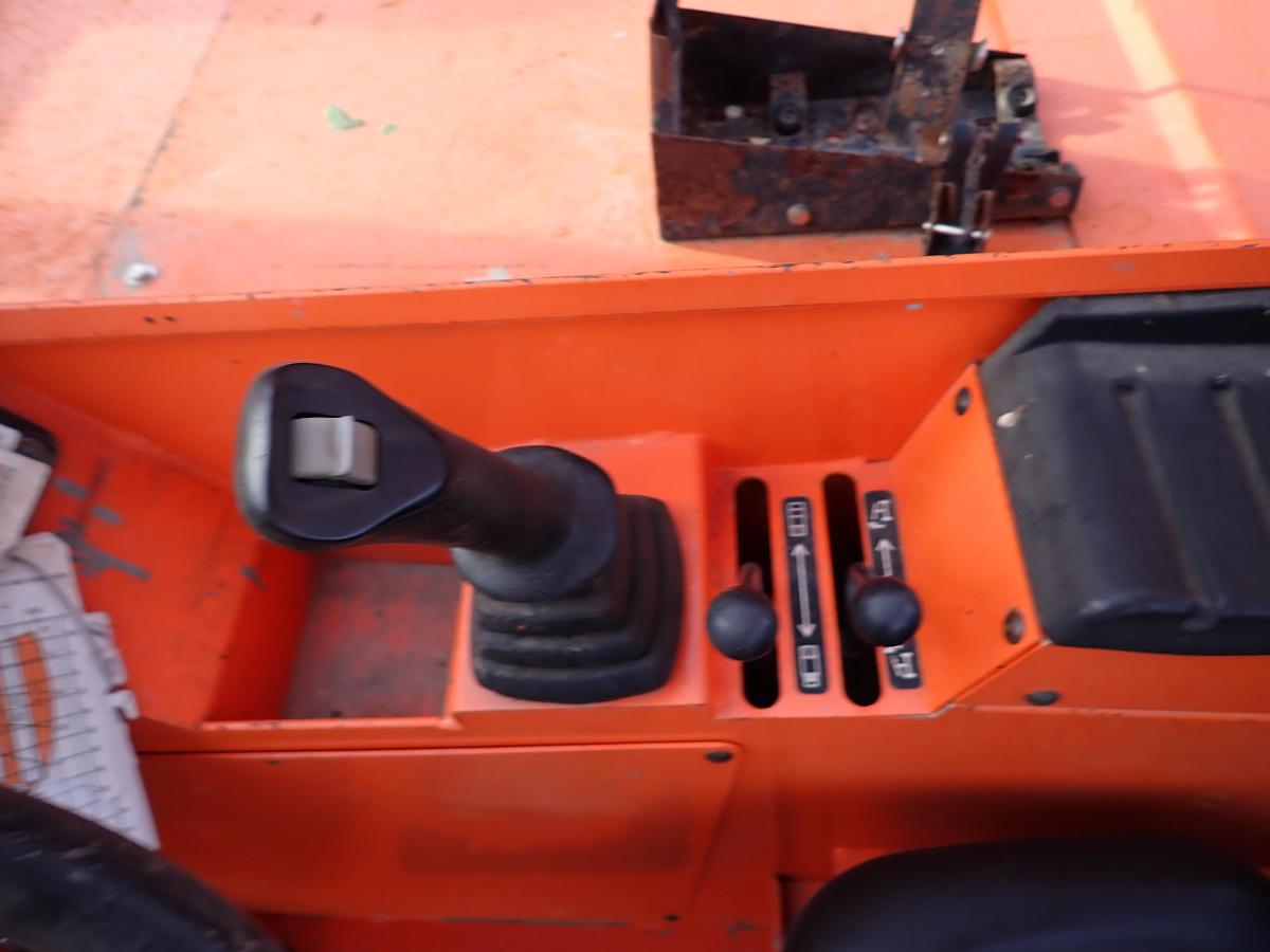 Used 2018 Skytrak 8042 8K Telehandler