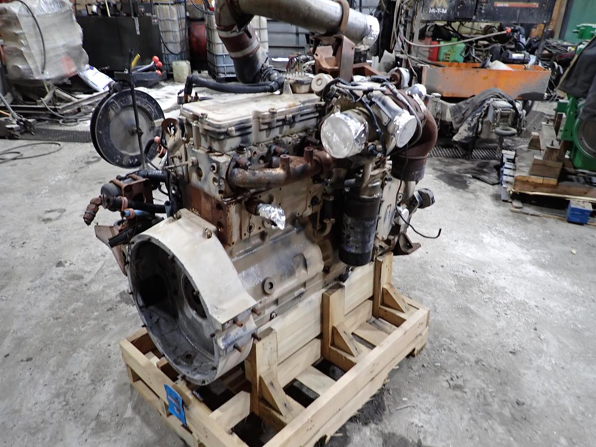 Used 2011 Cummins C8.3-300E Diesel Engine CPL 8692 ISC 8.3