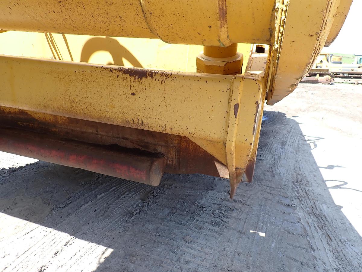 Used CAT 623B 8000 Gallon Water Wagon