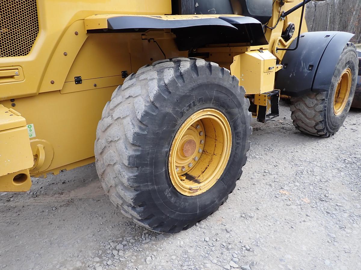 Used 2019 CAT 938M