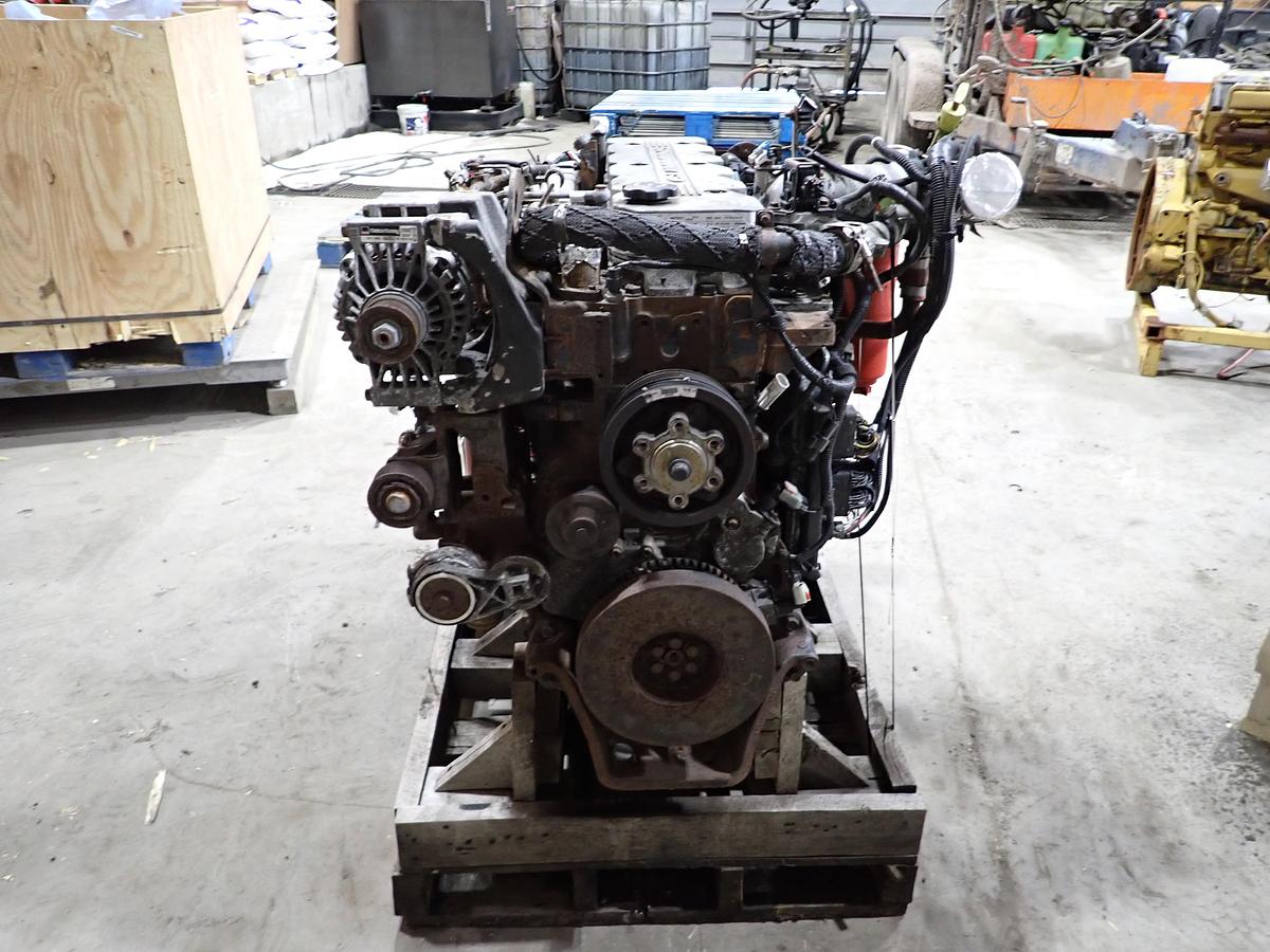 Used 2006 Cummins ISB 245 5.9 Liter Truck Engine CPL 8135