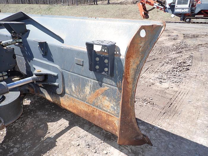 Used 2019 Case 2050M LGP