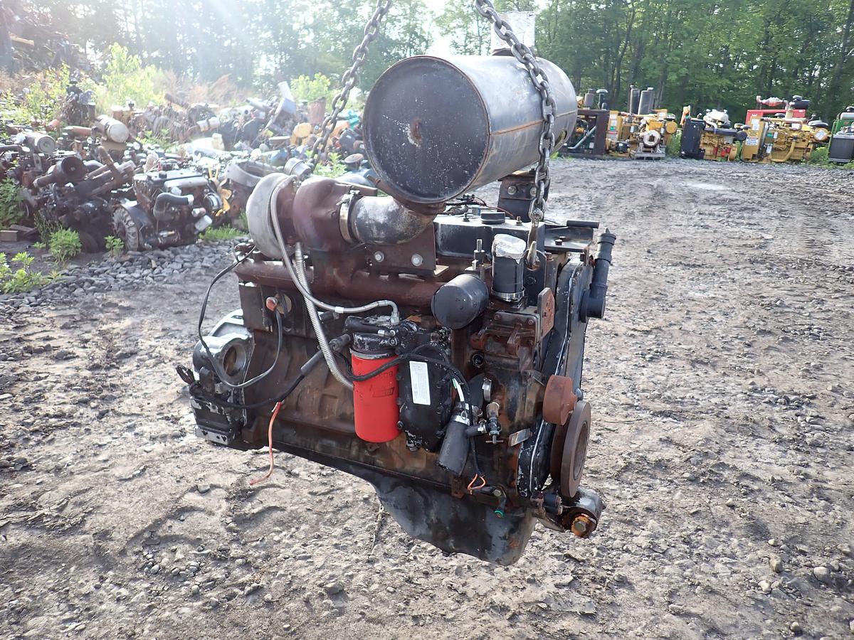 Used Case 6T-830 Diesel Engine CASE 721C Loader 19985A1R