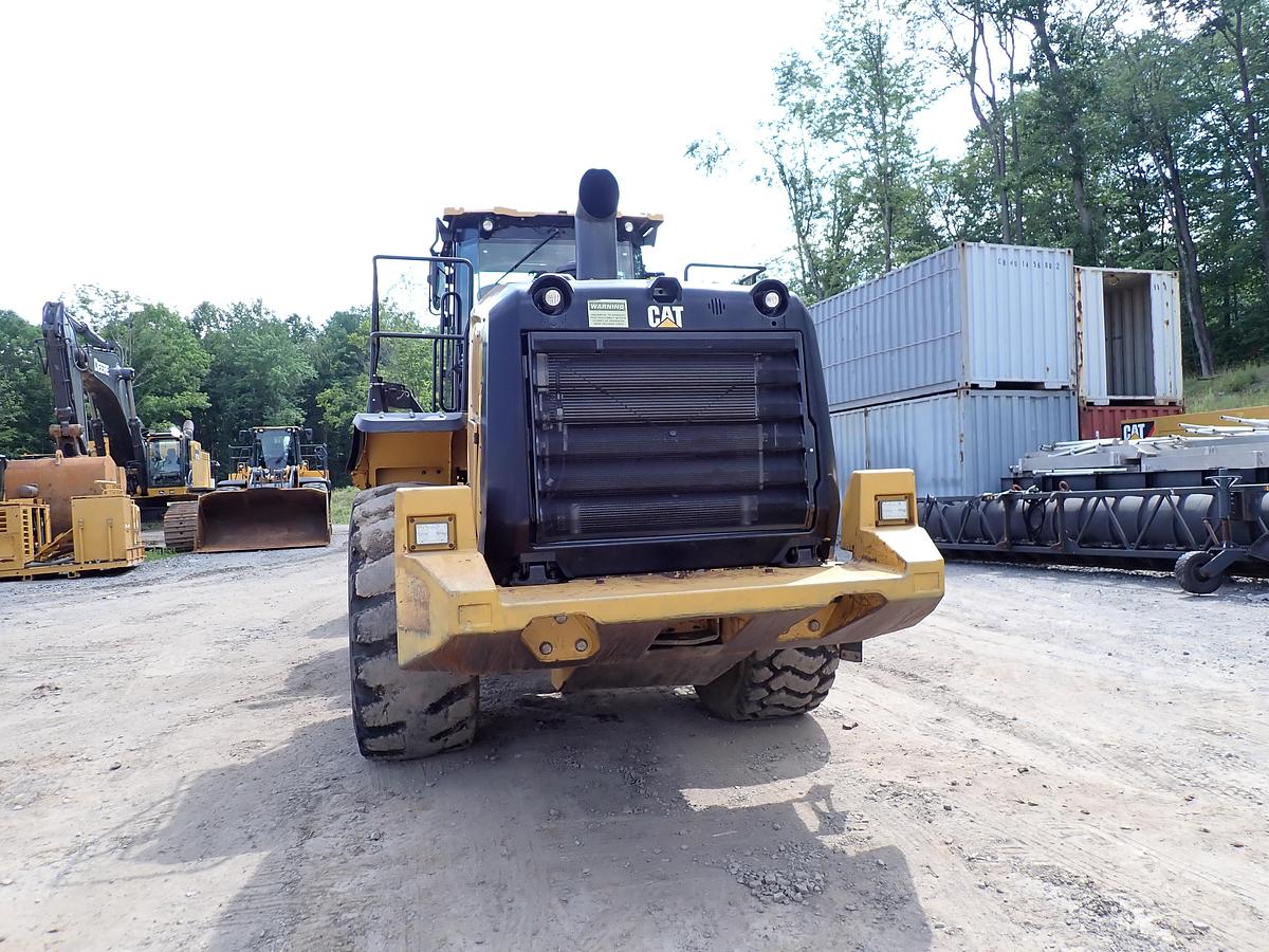 Used 2018 CAT 972M Wheel Loader