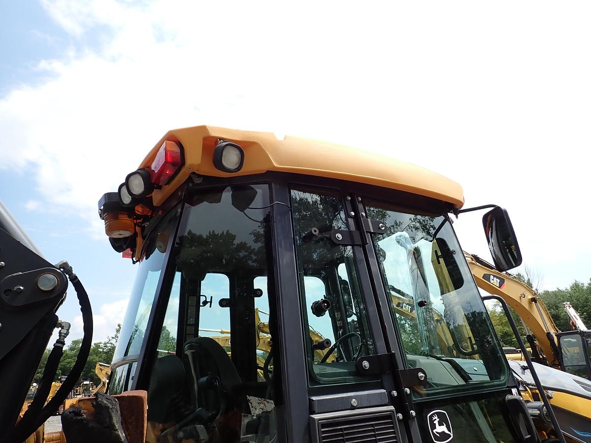 Used 2018 John Deere 410L Loader Backhoe LOADED! Q/C FORKS EXTENDAHOE
