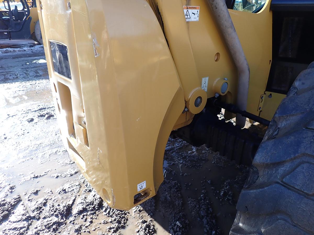 Used 2019 CAT TL1255D