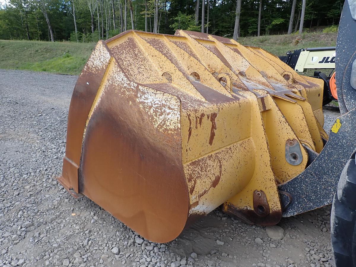 Used 2017 John Deere 844K III Wheel Loader AGGREGATE HANDLER