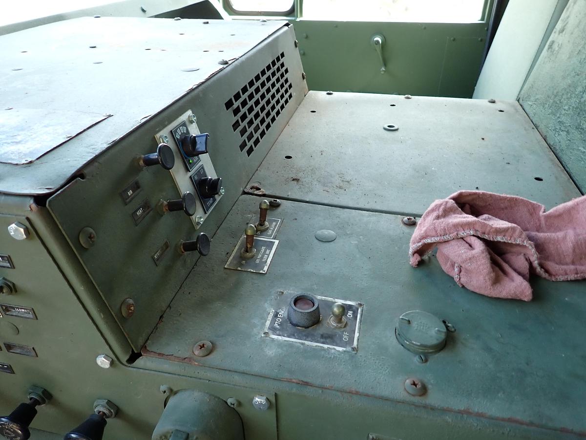 Used 1985 Oshkosh M985 8x8 HEMTT