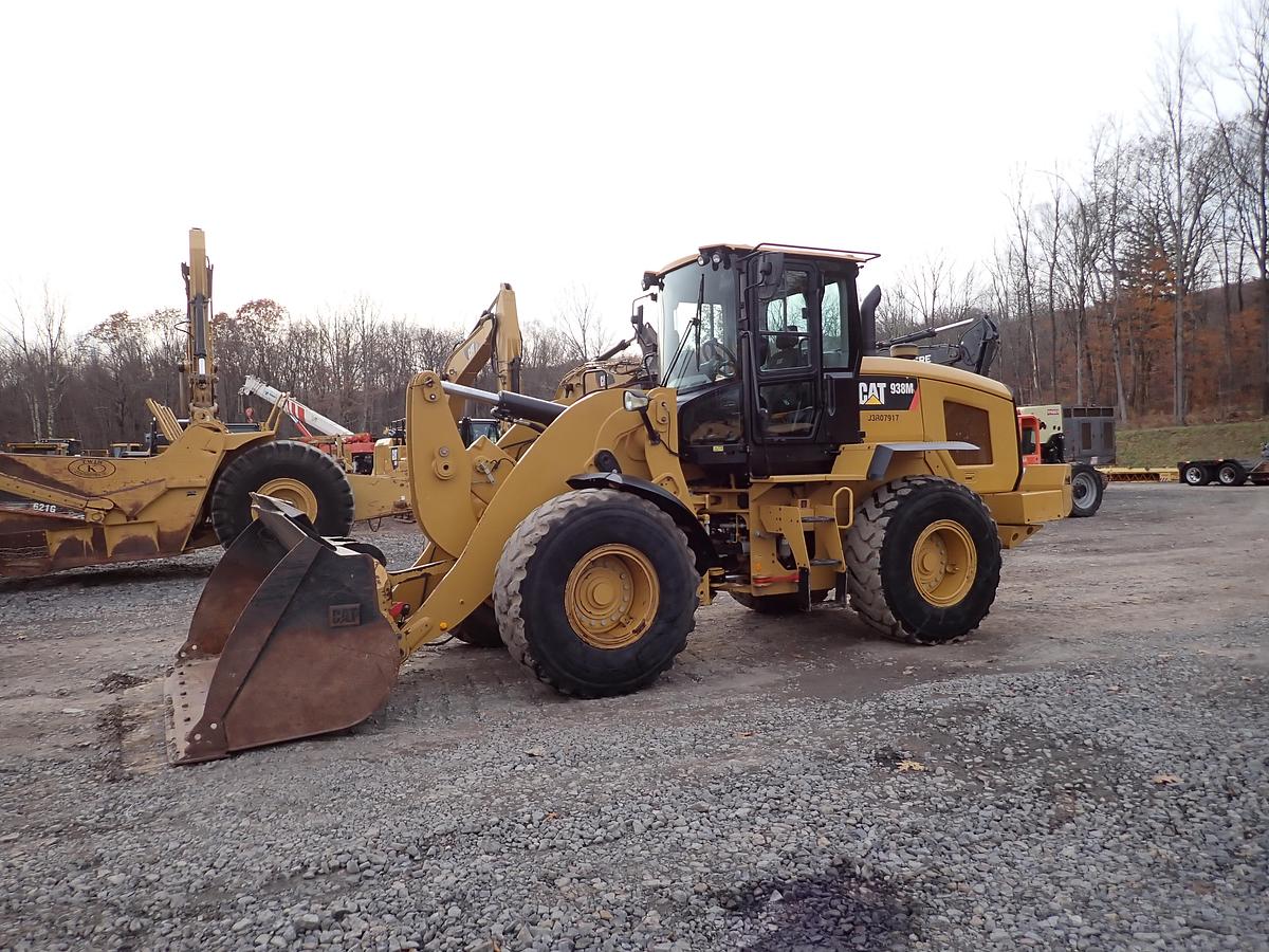 Used 2019 CAT 938M Wheel Loader 