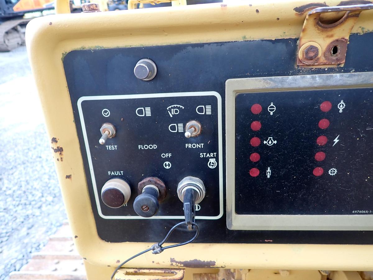 Used 1989 CAT D4H Series II Crawler Dozer 