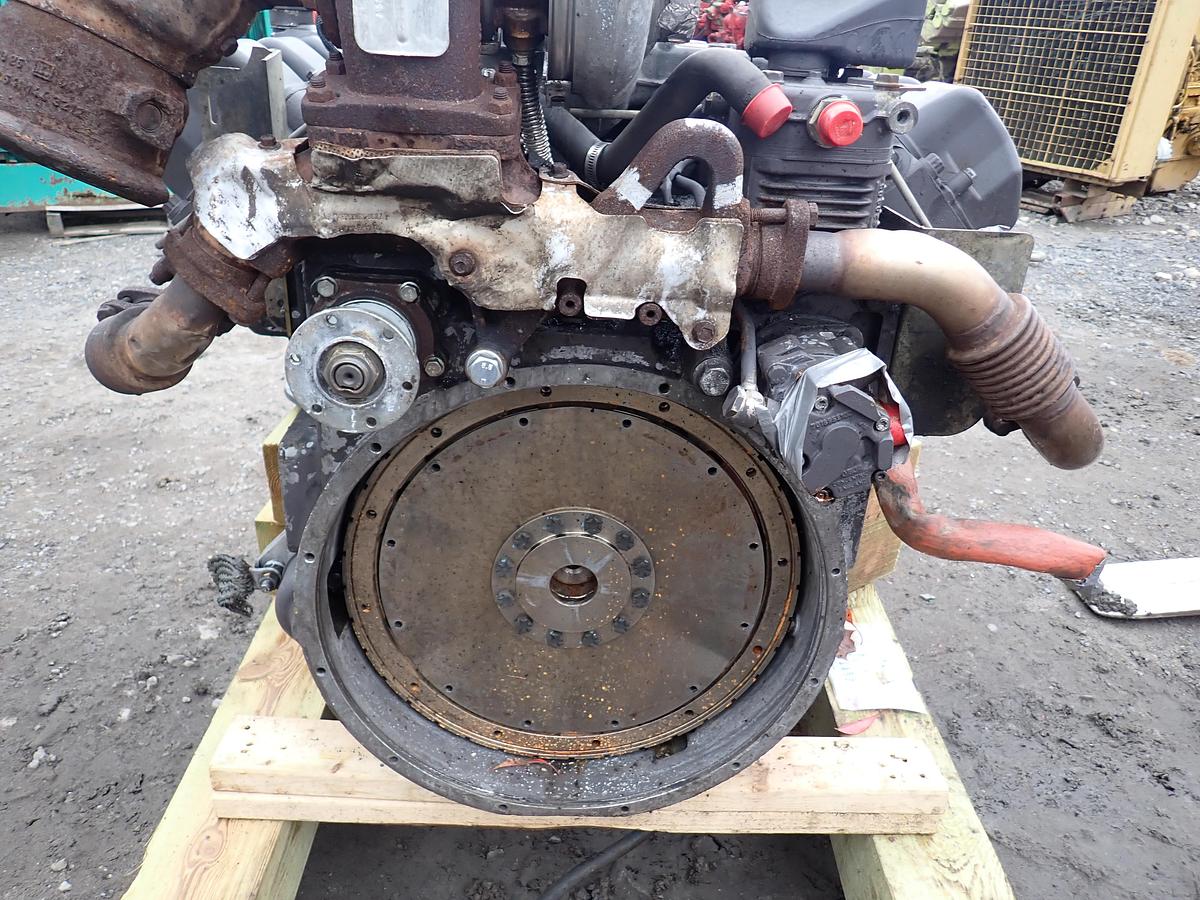 Used 2005 Mercedes OM501 LA Diesel Engine JOHN DEERE 400D TRUCK