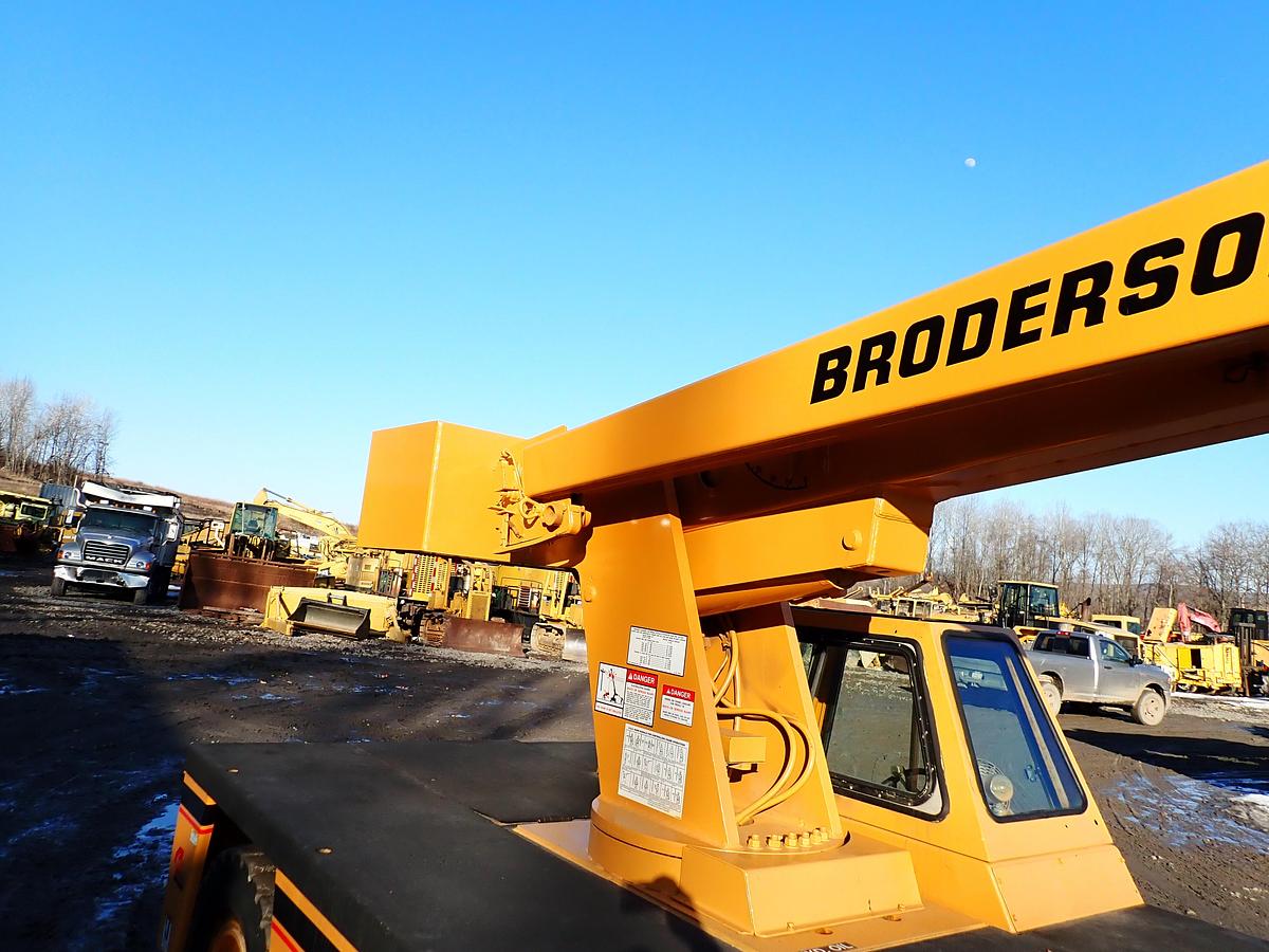 Used 1989 Broderson IC80-1D Carry Deck Crane