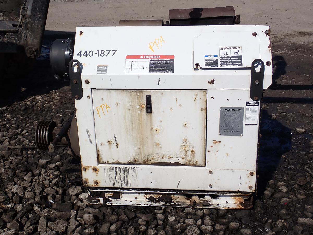 Used Kubota V3600-T-ET02 Turbo Diesel Engine POWER UNIT w/ PTO Clutch