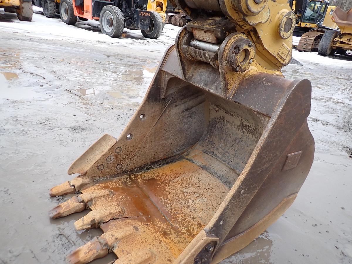 Used 2019 CAT 323 Hydraulic Excavator HYD THUMB! Q/C