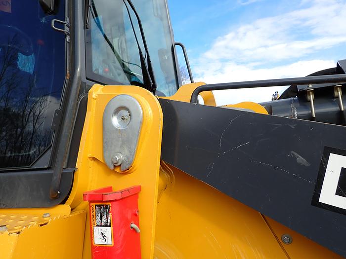 Used 2021 John Deere 755K Crawler Loader