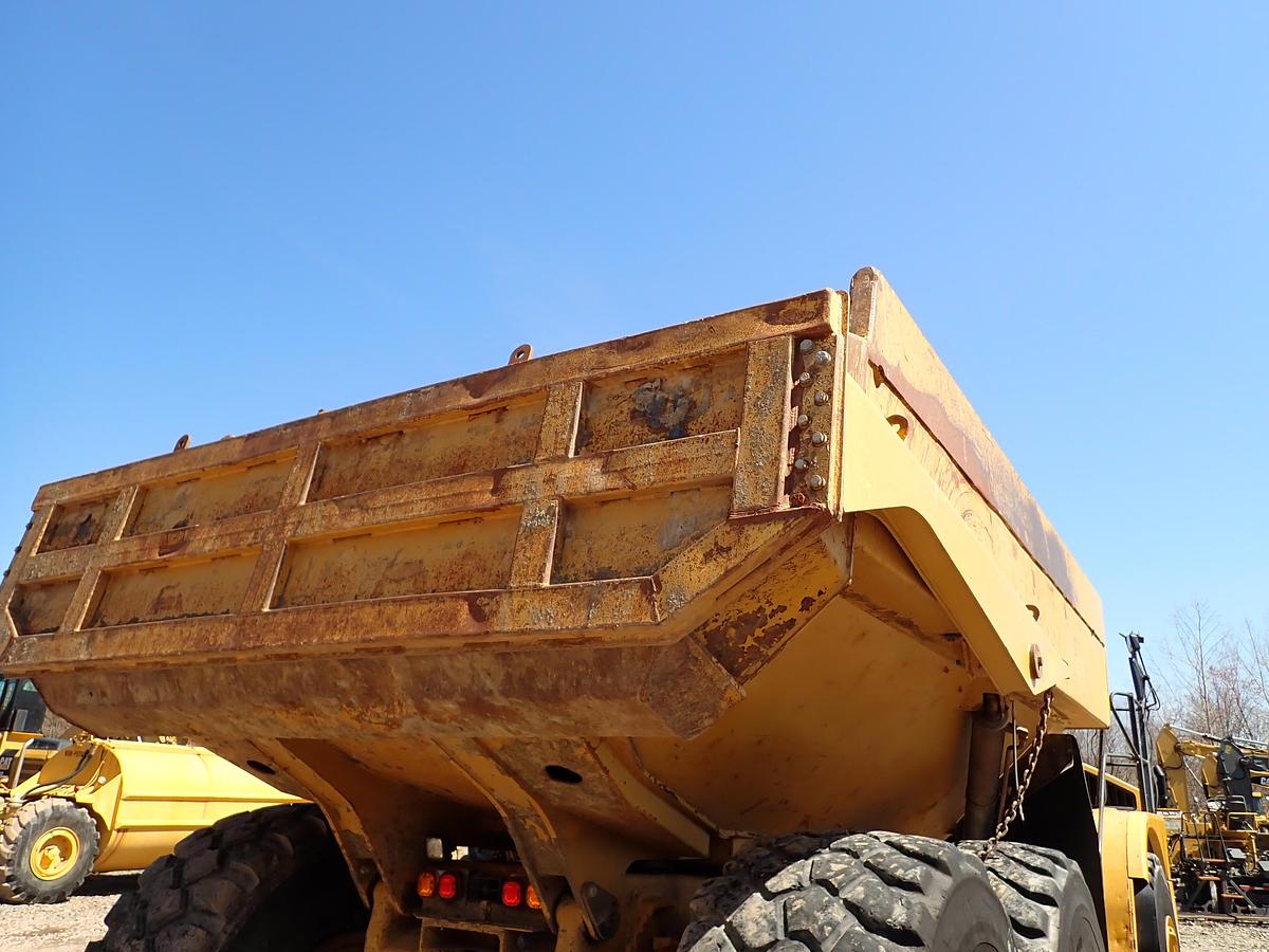 Used 2012 CAT 740B Articulated Haul Truck w/ TAILGATE