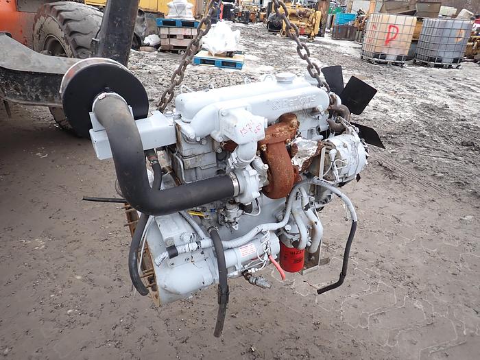 Used Perkins T4-236 Turbo Diesel Engine 1324 HOURS LJ70296