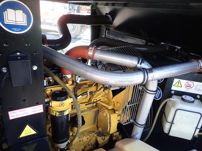 Used 2017 Sullair 375HDPQ 375 CFM Air Compressor JOHN DEERE DIESEL