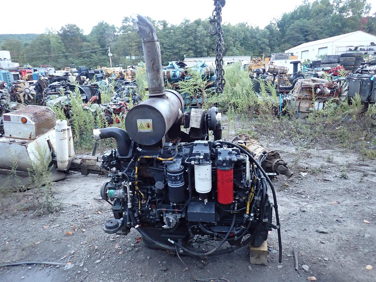 Used 2010 Komatsu SAA6D125E-5 Diesel Engine WA470-6 LOADER