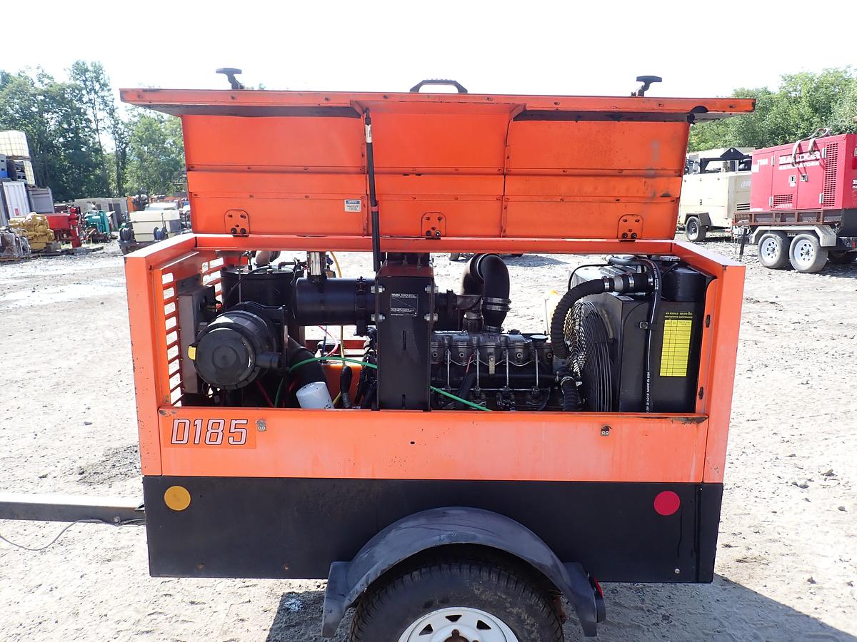 Used Sullivan Palatek DF185P3IZ 185 CFM Air Compressor ISUZU DIESEL